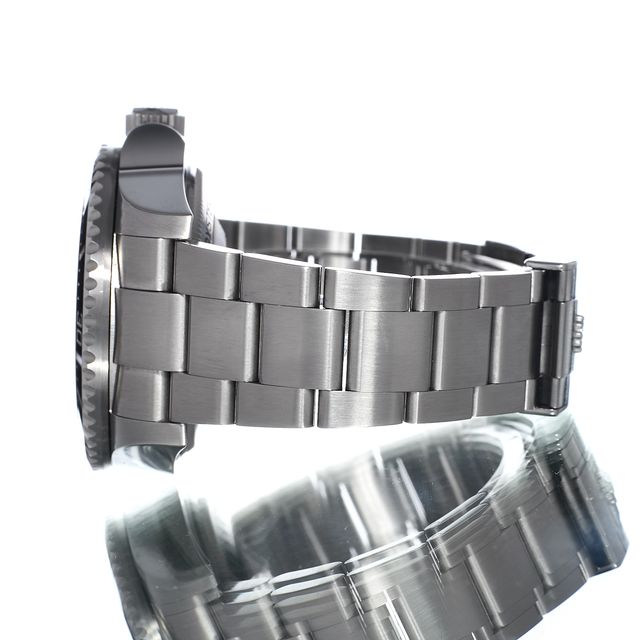Rolex Deepsea 126660 Image 2